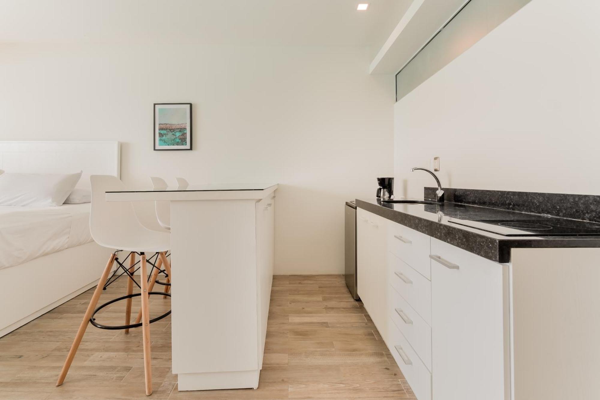 The Ocean Vibes Suites By Casa Paraiso Κανκούν Εξωτερικό φωτογραφία