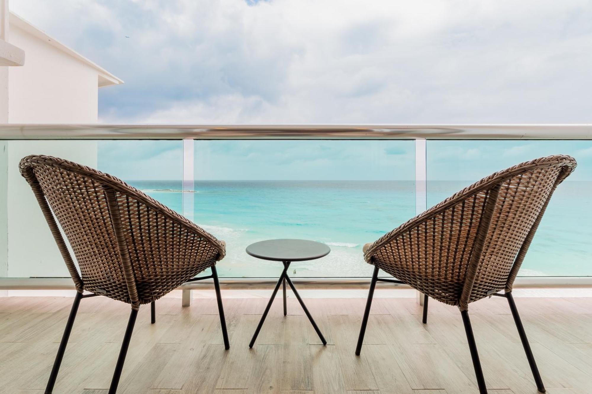 The Ocean Vibes Suites By Casa Paraiso Κανκούν Εξωτερικό φωτογραφία