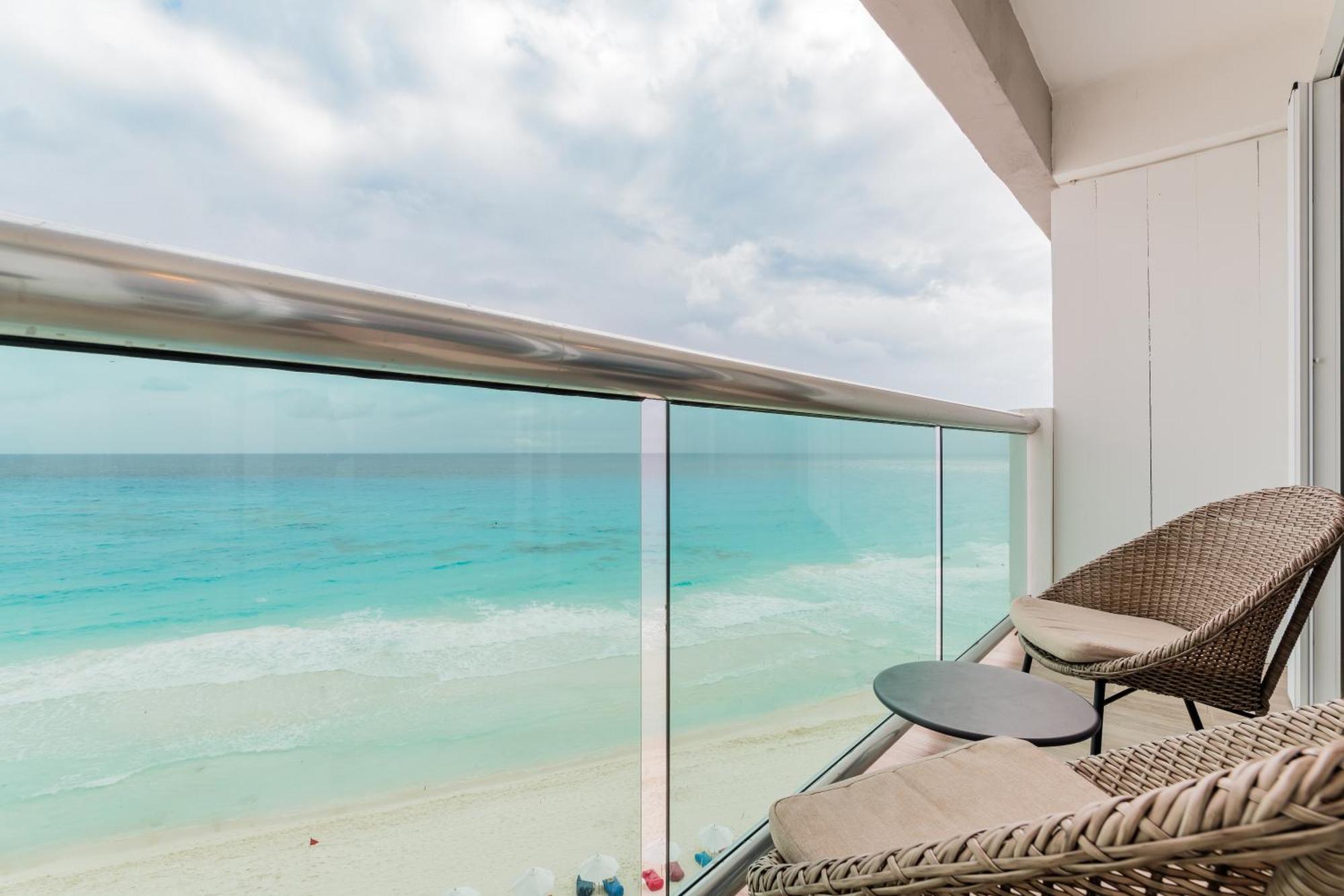 The Ocean Vibes Suites By Casa Paraiso Κανκούν Εξωτερικό φωτογραφία